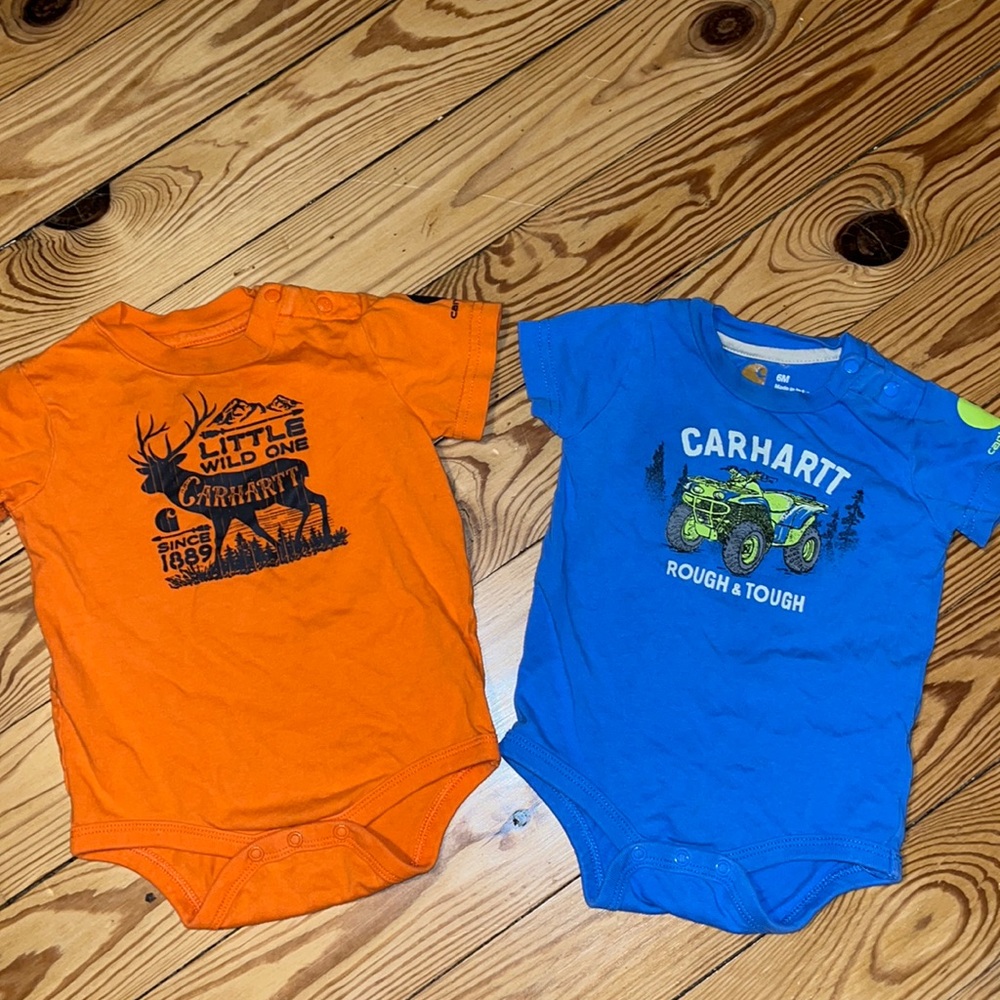 Baby boys Carhartt onesie bundle size 6m 9m